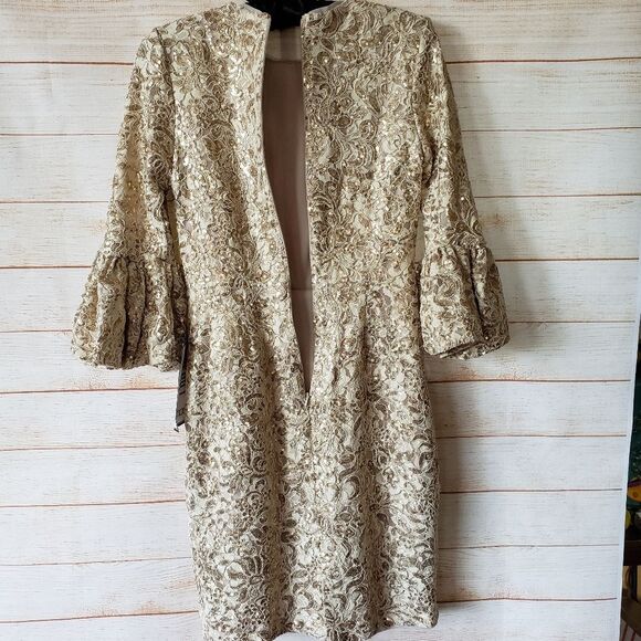 Betsy and Adam Sequined Lace Sheath Dress Bell Sleeves Gold Women's Size 4P - Picture 7 of 9
